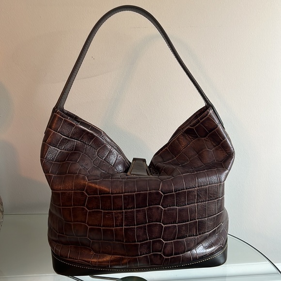 Dooney & Bourke Croco Embossed Leather Lily Shoulder Bag w/Logo Lock) - Picture 4 of 8